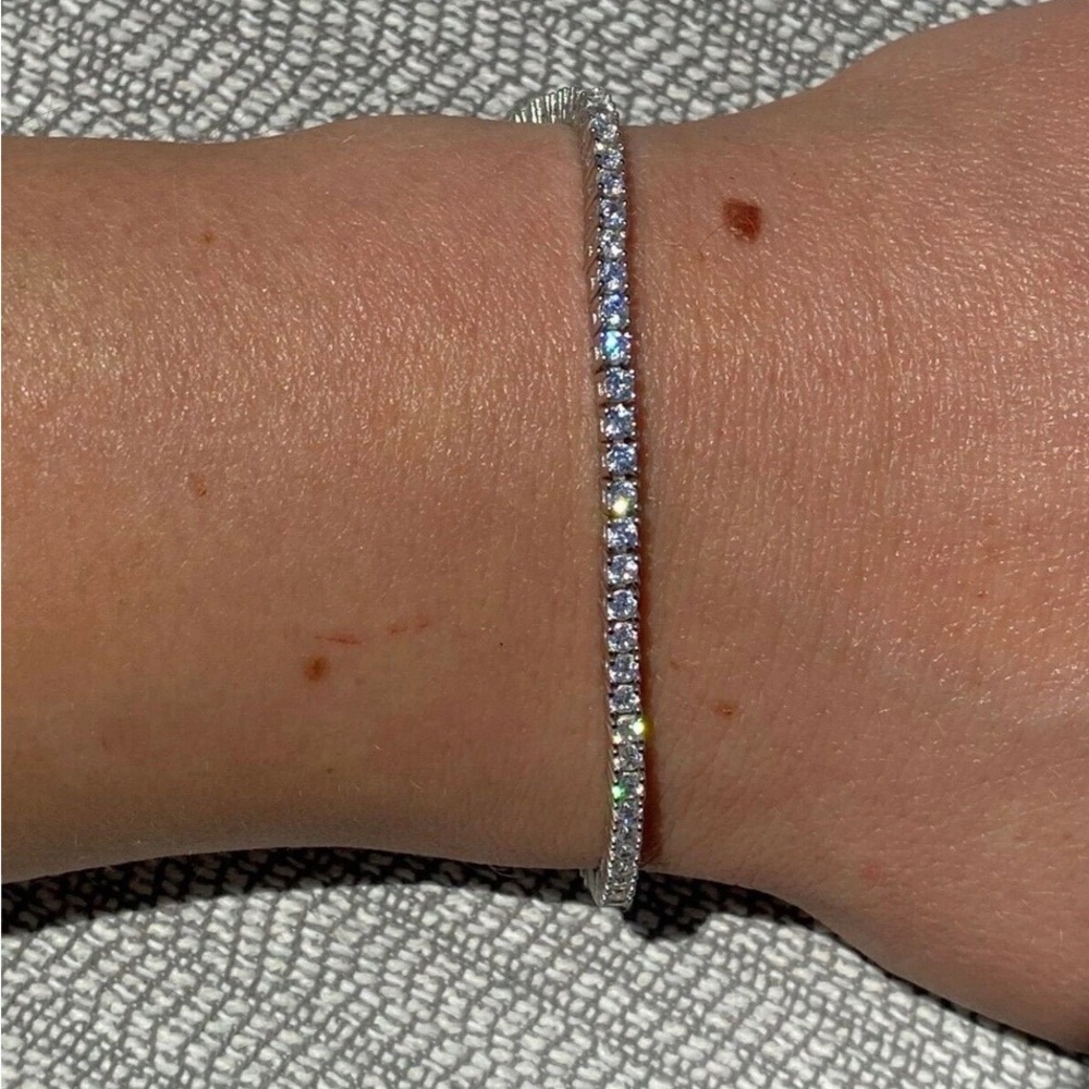 NEW - Classic Tennis Bracelet 💎